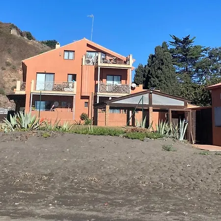 Atico Tipo Loft En Primera Linea De Playa * Almayate Alto