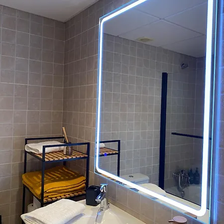 Atico Tipo Loft En Primera Linea De Playa * Almayate Alto